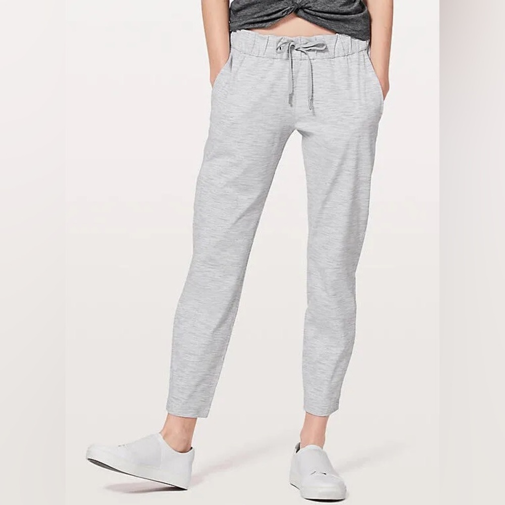 lululemon On The Fly pant - size 6